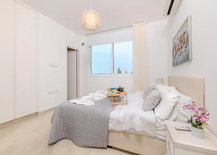 Bay #14 Протарас